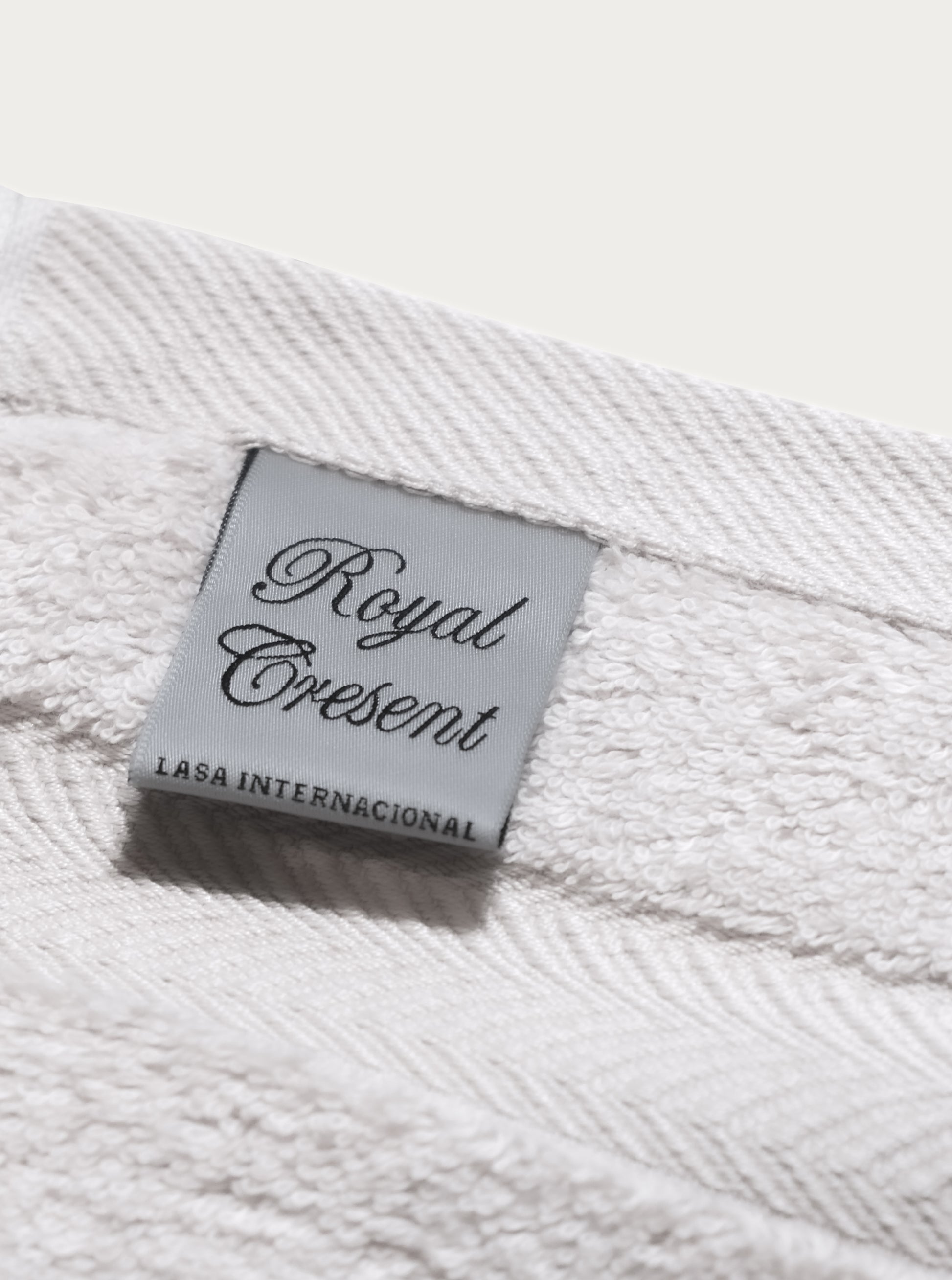 Royal Quest White Hand towel