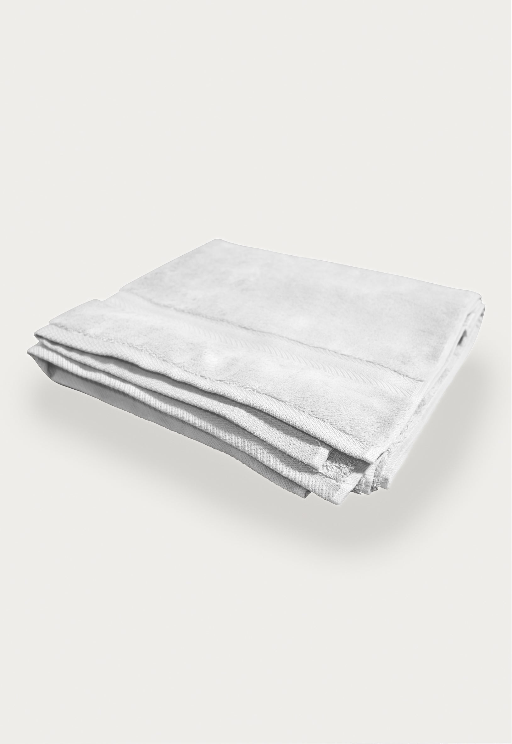 Royal Quest White Guest towel
